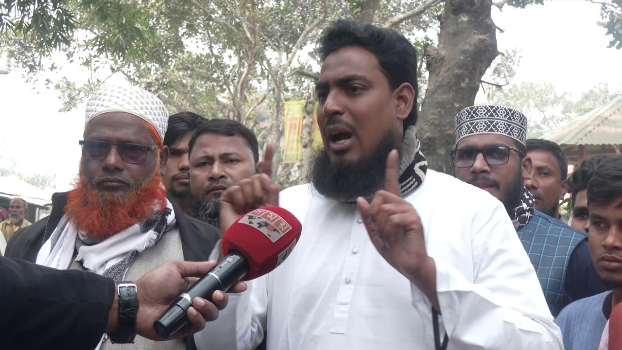 প্রশাসনকে সাহসিকতার সঙ্গে দায়িত্ব পালনের আহ্বান আখতারের