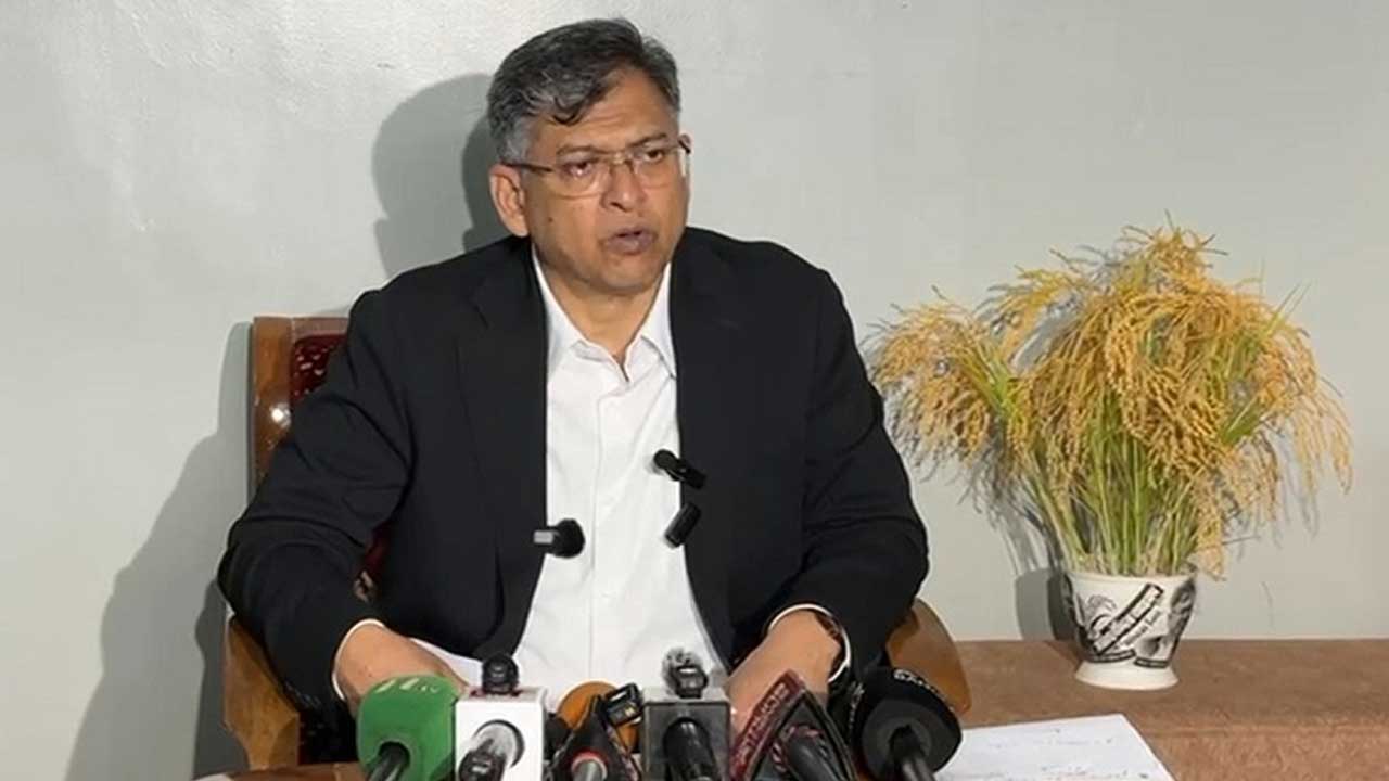 বিএনপি বিজয় উল্লাস করবে না: সালাহউদ্দিন আহমদ