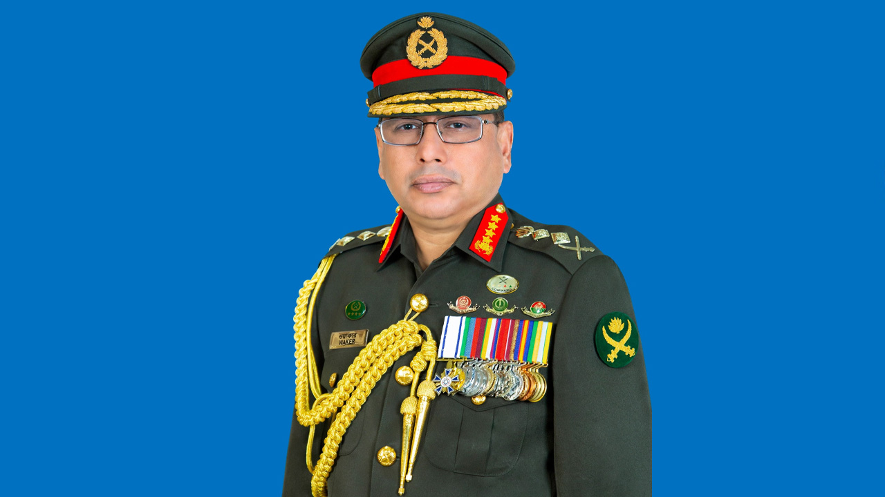 সেনাবাহিনী মাঠ থেকে ব্যারাকে ফিরবে কবে, জানালেন সেনাপ্রধান