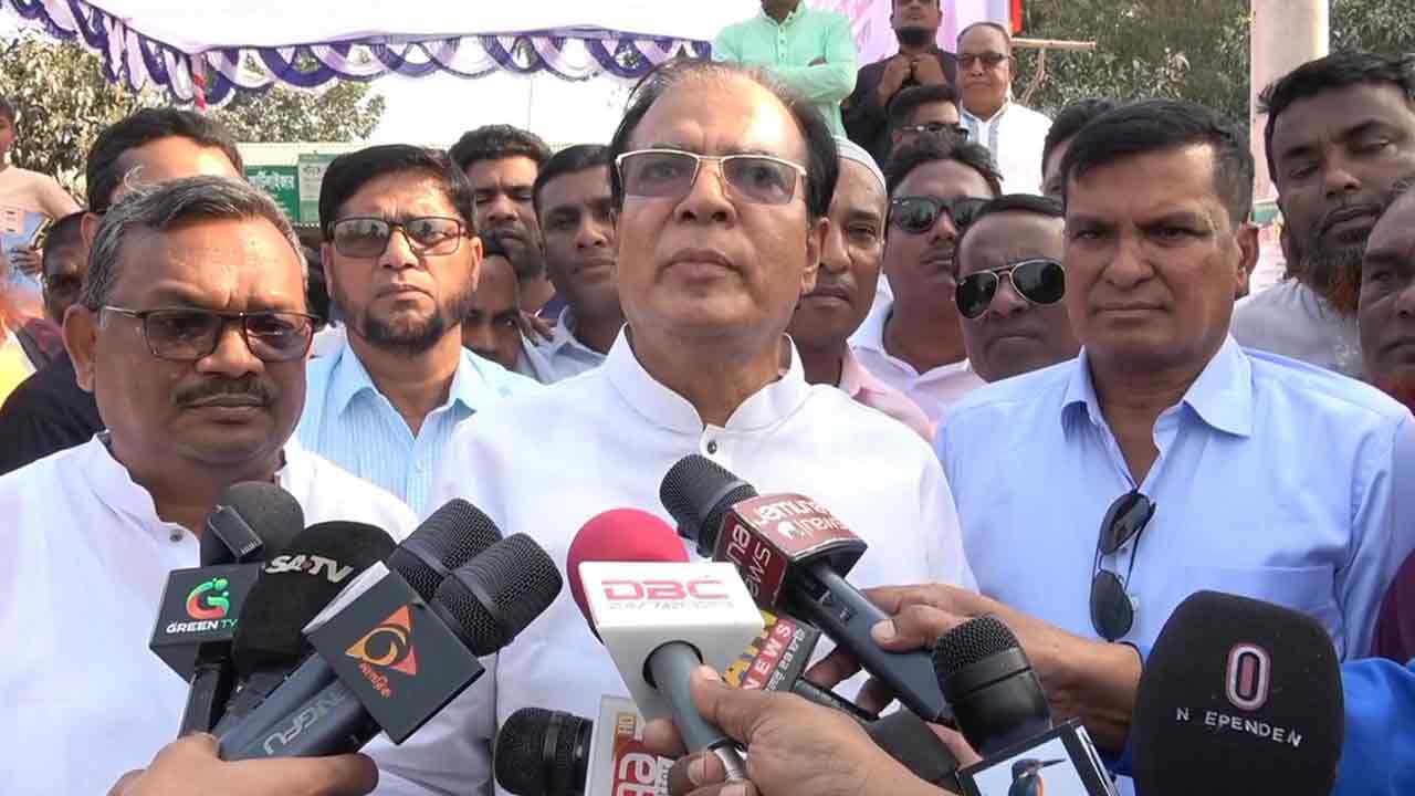 পবিত্র ঈদুল ফিতরের আগেই চালু হচ্ছে ফ্যামিলি কার্ড কর্মসূচি : ত্রাণমন্ত্রী