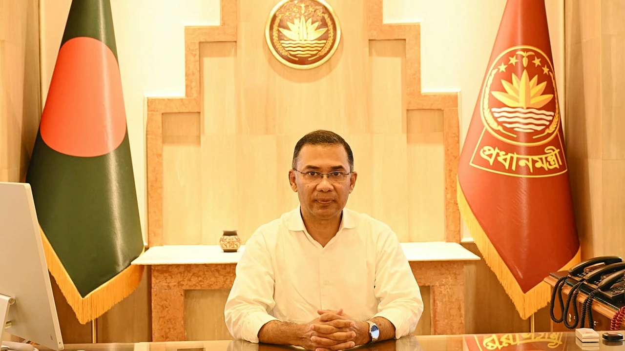 প্রথমবার তেজগাঁও কার্যালয়ে কার্যক্রম শুরু করলেন প্রধানমন্ত্রী তারেক রহমান