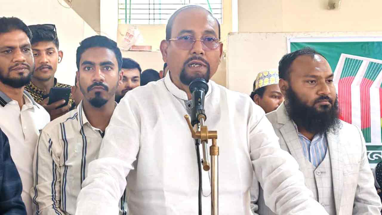 ফ্যাসিবাদ ও স্বৈরাচার হটাতে বারবার প্রাণ দিচ্ছে মানুষ: রফিকুল ইসলাম জামাল