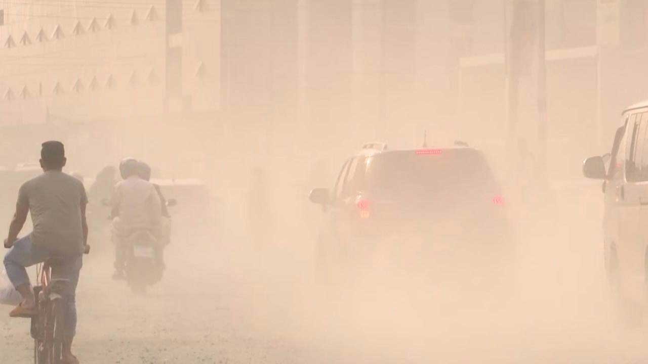 বিশ্বে দূষিত শহরের তালিকায় শীর্ষে ঢাকা&nbsp;