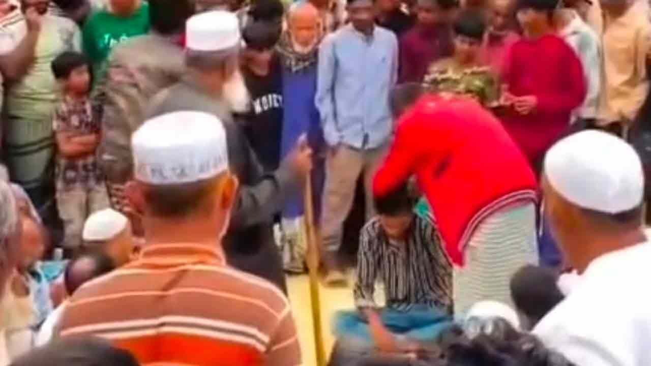 মানিকগঞ্জে সালিশে মাথা ন্যাড়া কাণ্ডে ৯ জনের বিরুদ্ধে মামলা