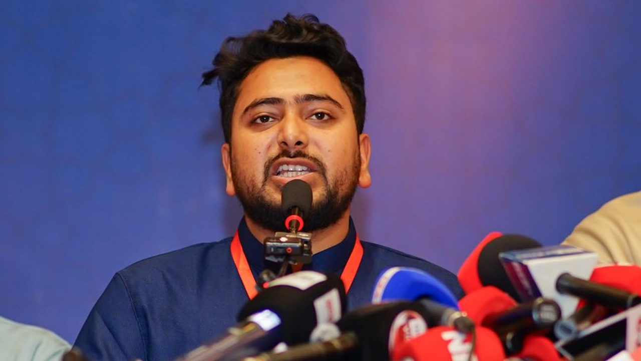 সংসদকে সংস্কার পরিষদে রূপ দেওয়ার আহ্বান নাহিদ ইসলামের