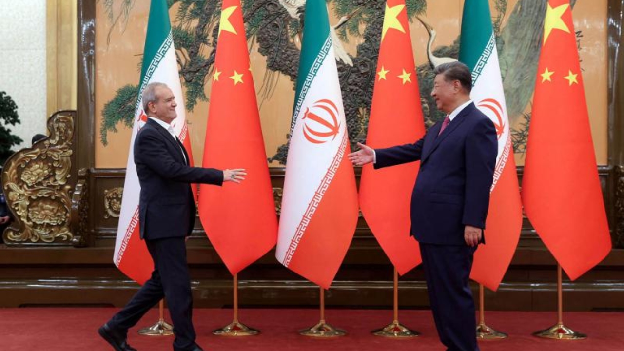 সংকটে পাশে নেই রাশিয়া-চীন, একাই লড়ছে ইরান