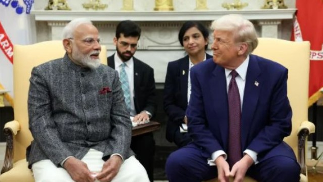 যুক্তরাষ্ট্রের কাছে ৩০ দিনের জন্য রাশিয়ার তেল কেনার অনুমতি পেয়েছে ভারত