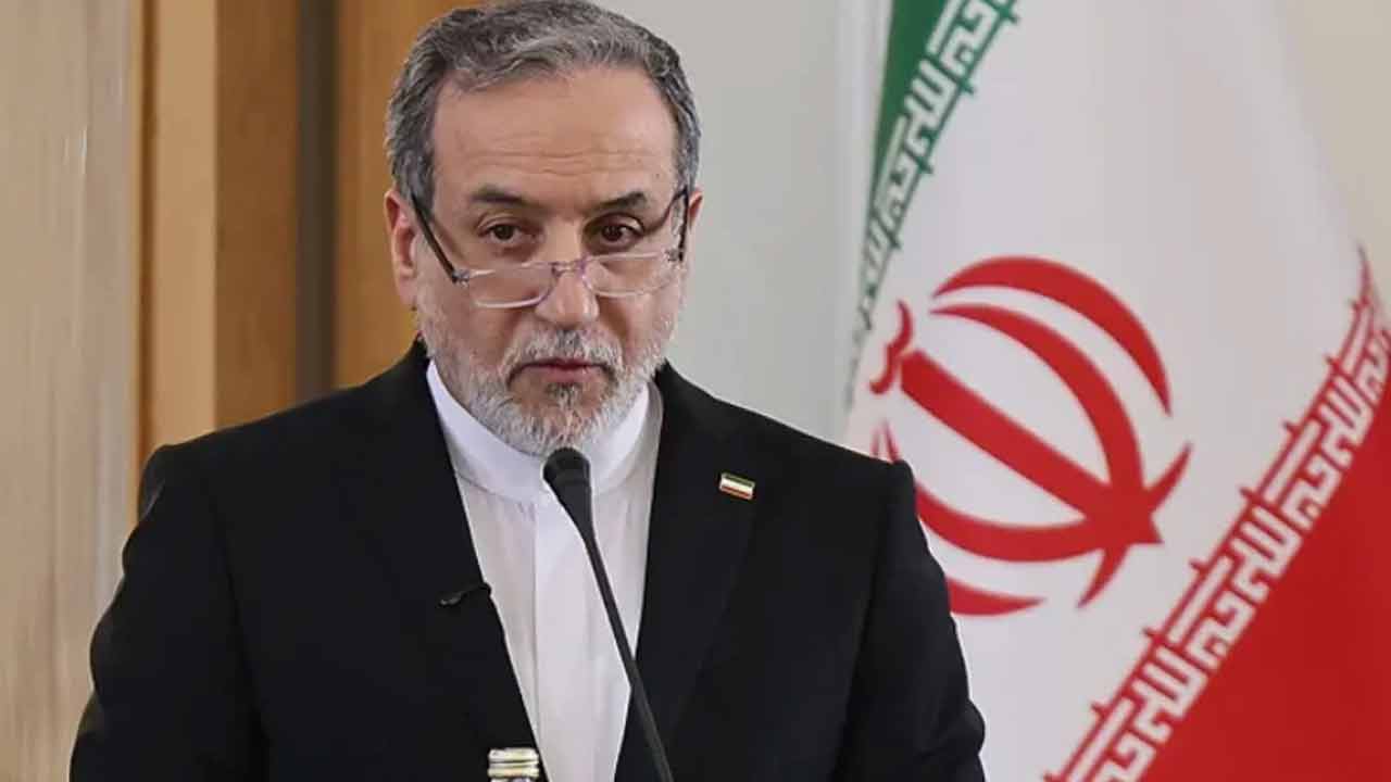 শত্রুরা ইরানের মাটিতে পা রাখলে ধ্বংস করে দেওয়া হবে: পররাষ্ট্রমন্ত্রী