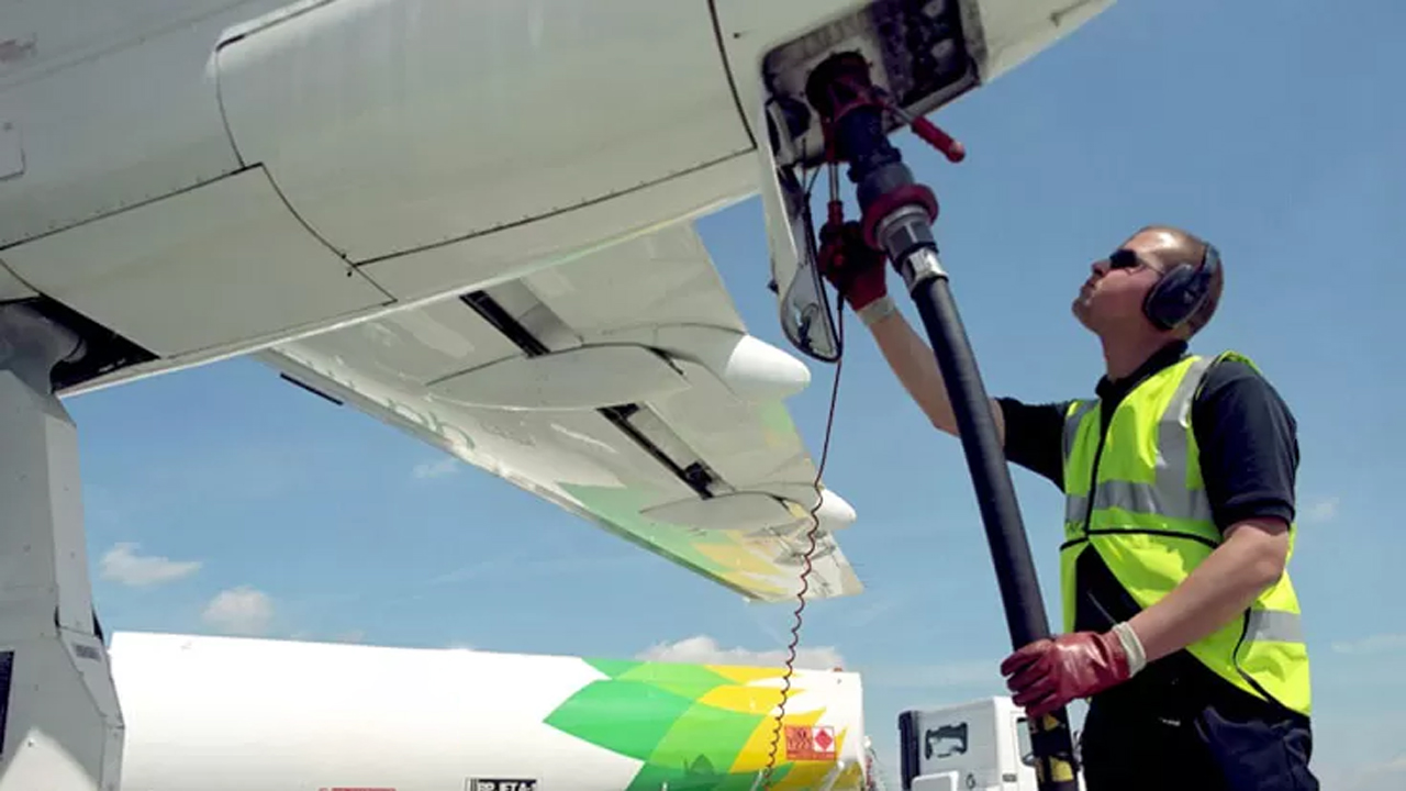 জেট ফুয়েলের দামে বড় লাফ, লিটারে বাড়ল কত?