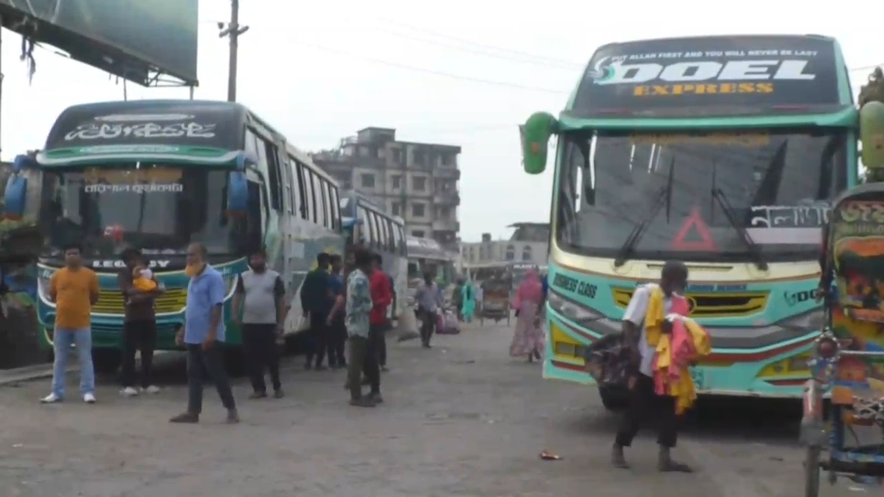 বরিশাল থেকে ৬টি রুটে বাস চলাচল বন্ধ