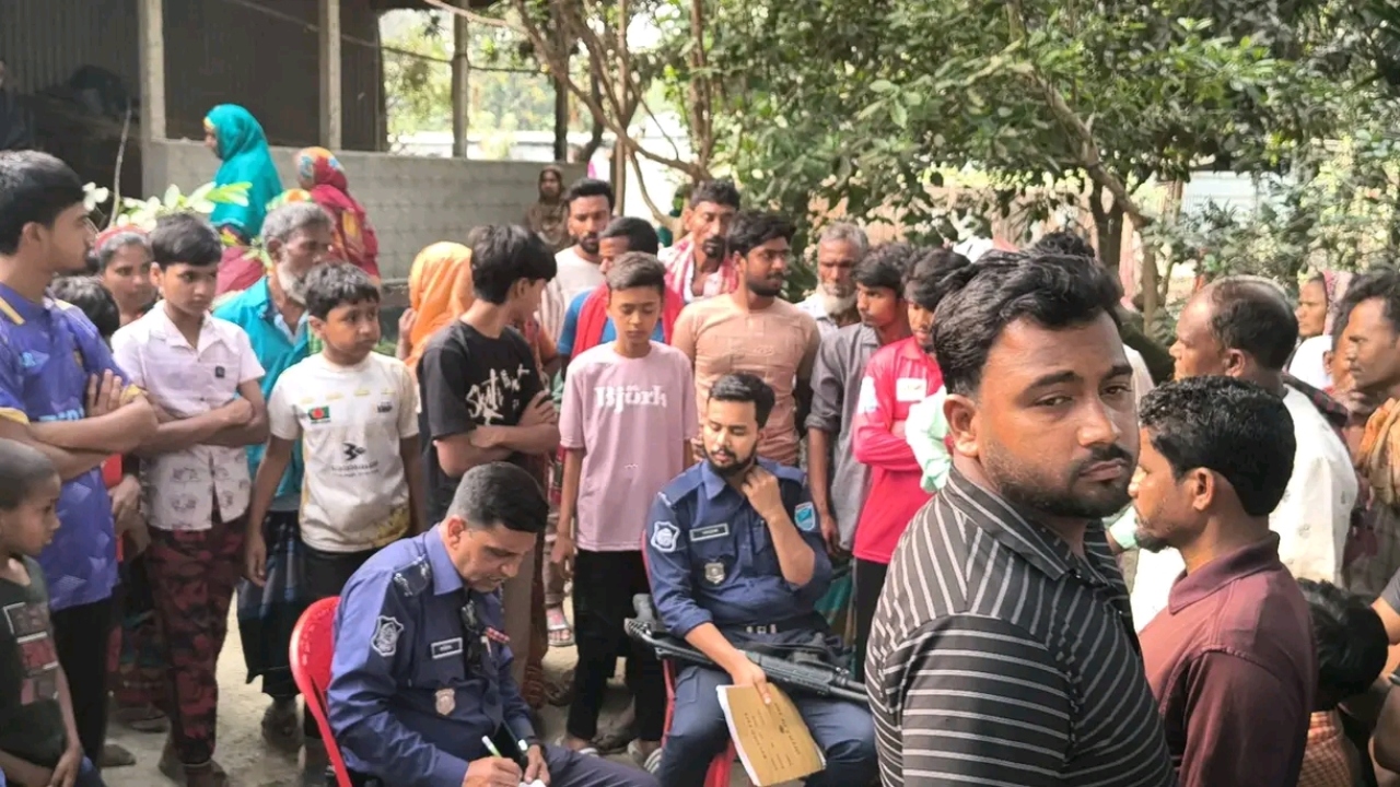 স্ত্রীর সঙ্গে অভিমান, আগাছানাশক পান করে দৌলতদিয়ায় এক ব্যক্তির আত্মহত্যা