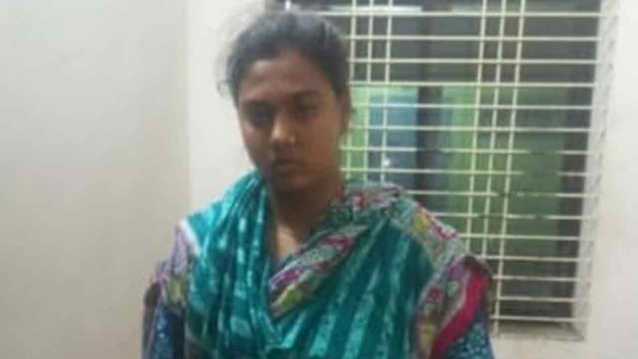 দিনাজপুরে ইয়াবাসহ নারী মাদক কারবারি আটক