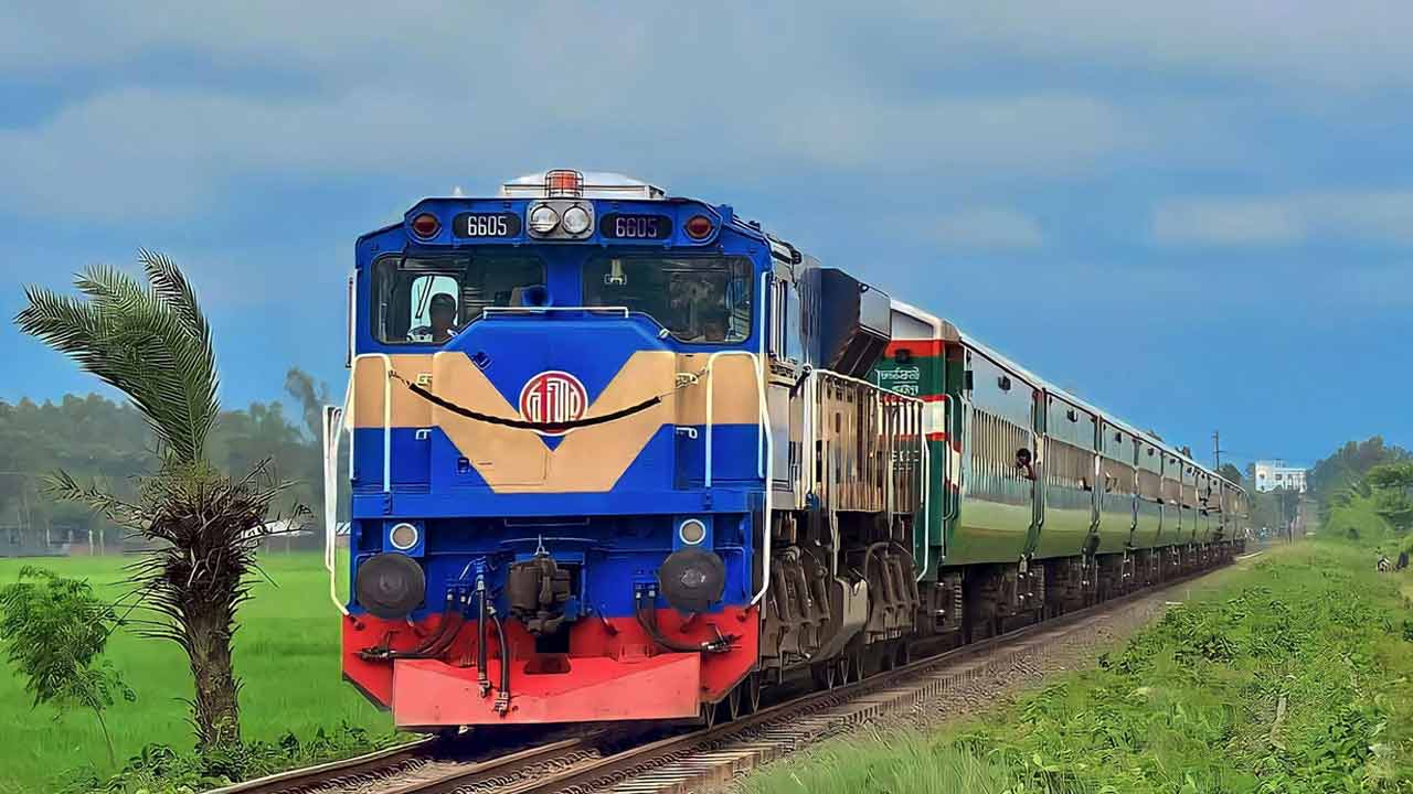 ঈদ ফিরতি ট্রেনযাত্রার টিকিট বিক্রি শুরু ১৩ মার্চ