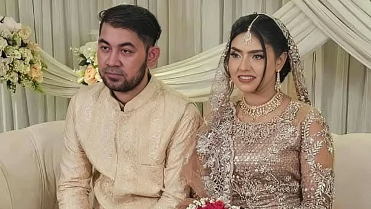 গায়ক তানজীব সারোয়ারকে নিয়ে মুখ খুললেন স্ত্রী সাবা