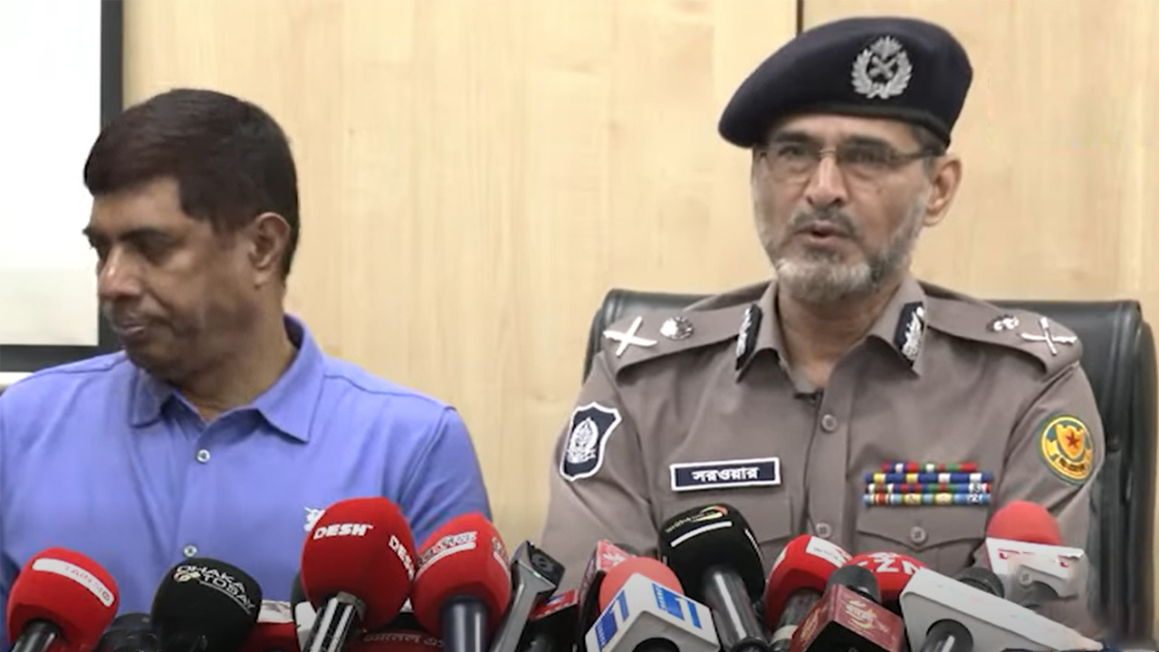 ঈদে ফাঁকা ঢাকার নিরাপত্তায় সব ধরনের ব্যবস্থা নেওয়া হয়েছে: ডিএমপি কমিশনার