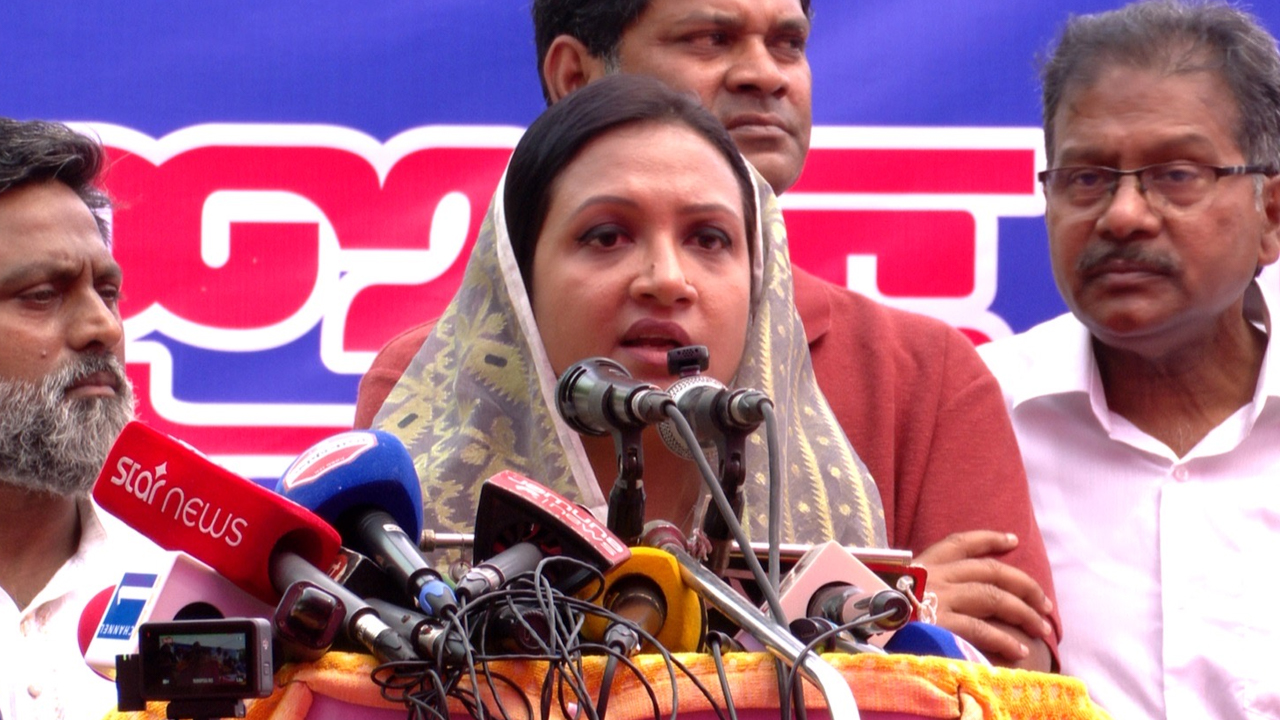 &lsquo;শেকড় ভুলে গেলে ৫ আগস্ট বারবার ফিরে আসবে&rsquo;