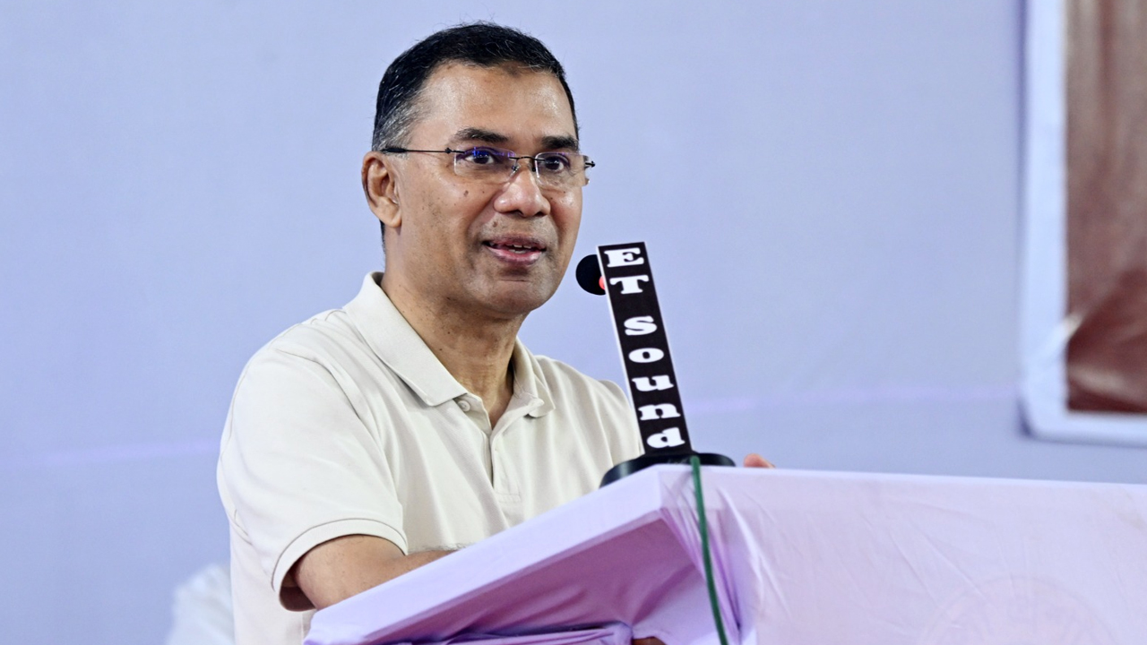 প্রত্যাশিত দেশ গড়তে সরকার সর্বাত্মক কাজ করে যাবে: প্রধানমন্ত্রী