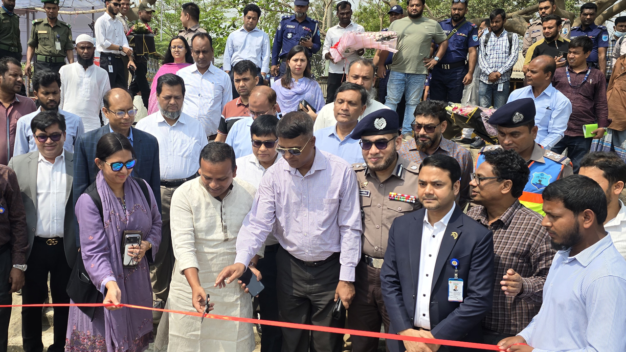 বরিশাল ও চাঁদপুরগামী যাত্রীদের জন্য বিকল্প নৌপথ চালু