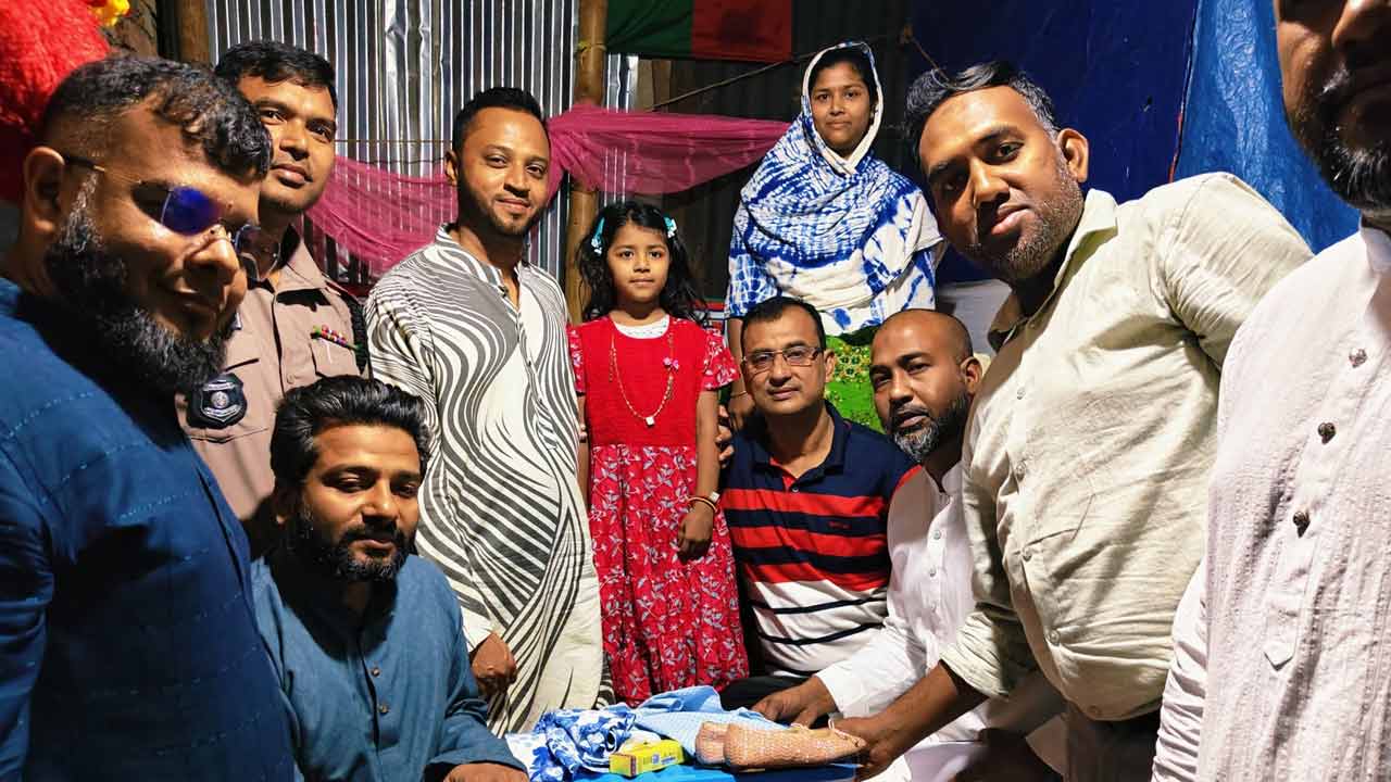 চা বিক্রেতা নানি-নাতনির কাছে &lsquo;ঈদ উপহার&rsquo; পাঠালেন প্রধানমন্ত্রী তারেক রহমান