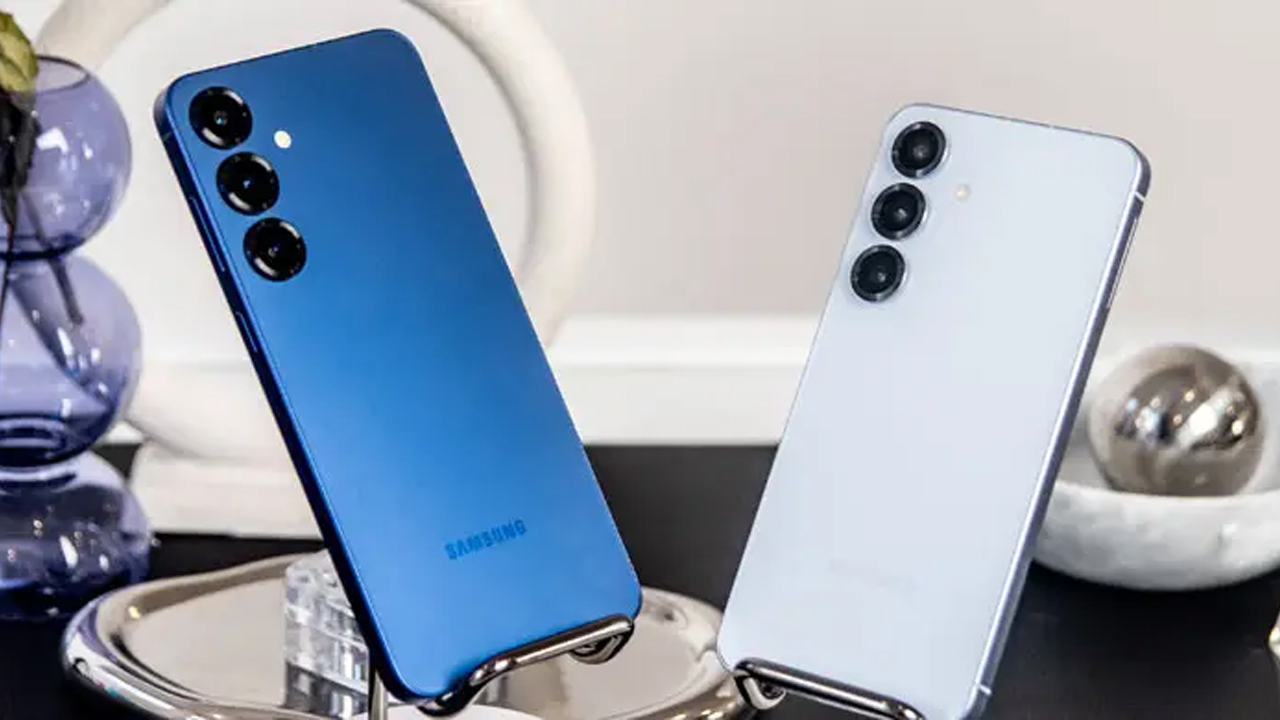 ঈদে ১৫ হাজার টাকা বাজেটের মধ্যেই পাবেন ৫ স্মার্টফোন