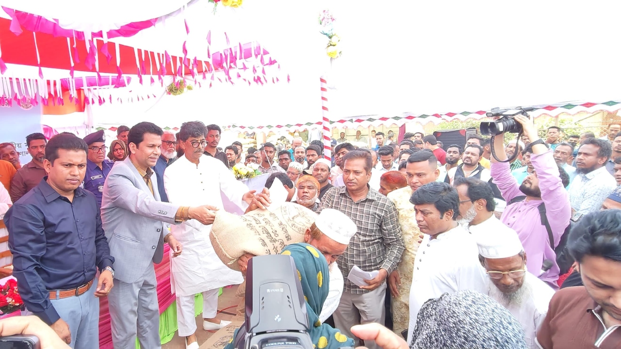 কৃষকদের ফসল সুরক্ষায় বীমা চালুর উদ্যোগ: কৃষিমন্ত্রী