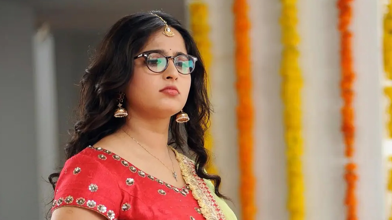 নায়িকার বিয়ে তার খবর নাই, পাড়া পড়শীর ঘুম নাই