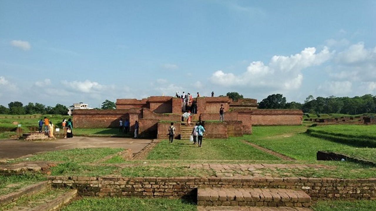ঈদের ছুটিতে ঘুরে আসুন কুমিল্লার অর্ধশতাধিক বিনোদন কেন্দ্রে