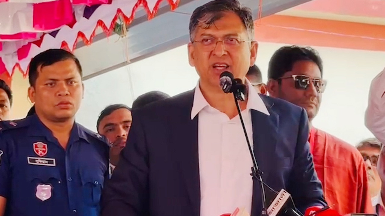 মেধা ও প্রযুক্তিতে দেশকে এগিয়ে নেবে বিএনপি: স্বরাষ্ট্রমন্ত্রী