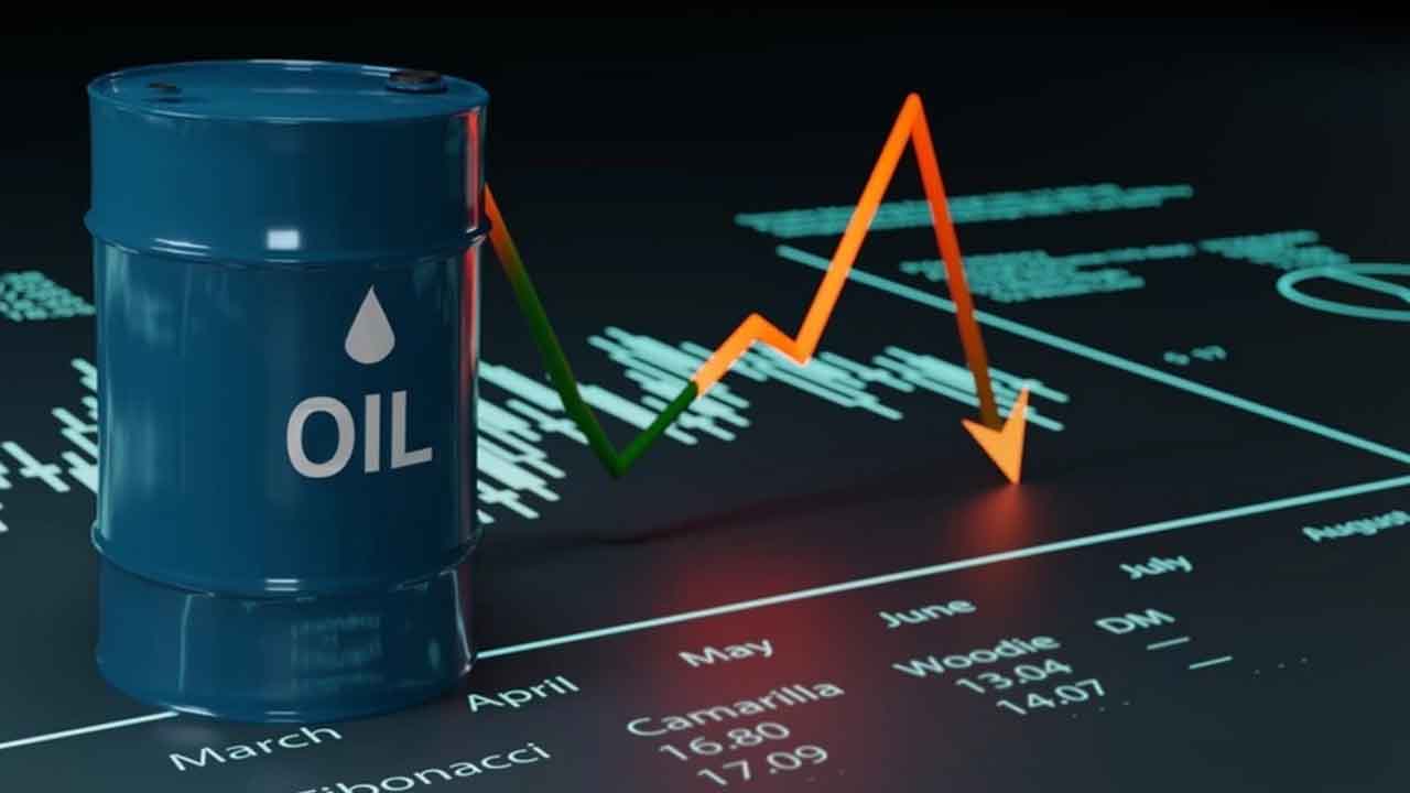 ট্রাম্পের হামলা পেছানোর ঘোষণায় কমল জ্বালানির দাম