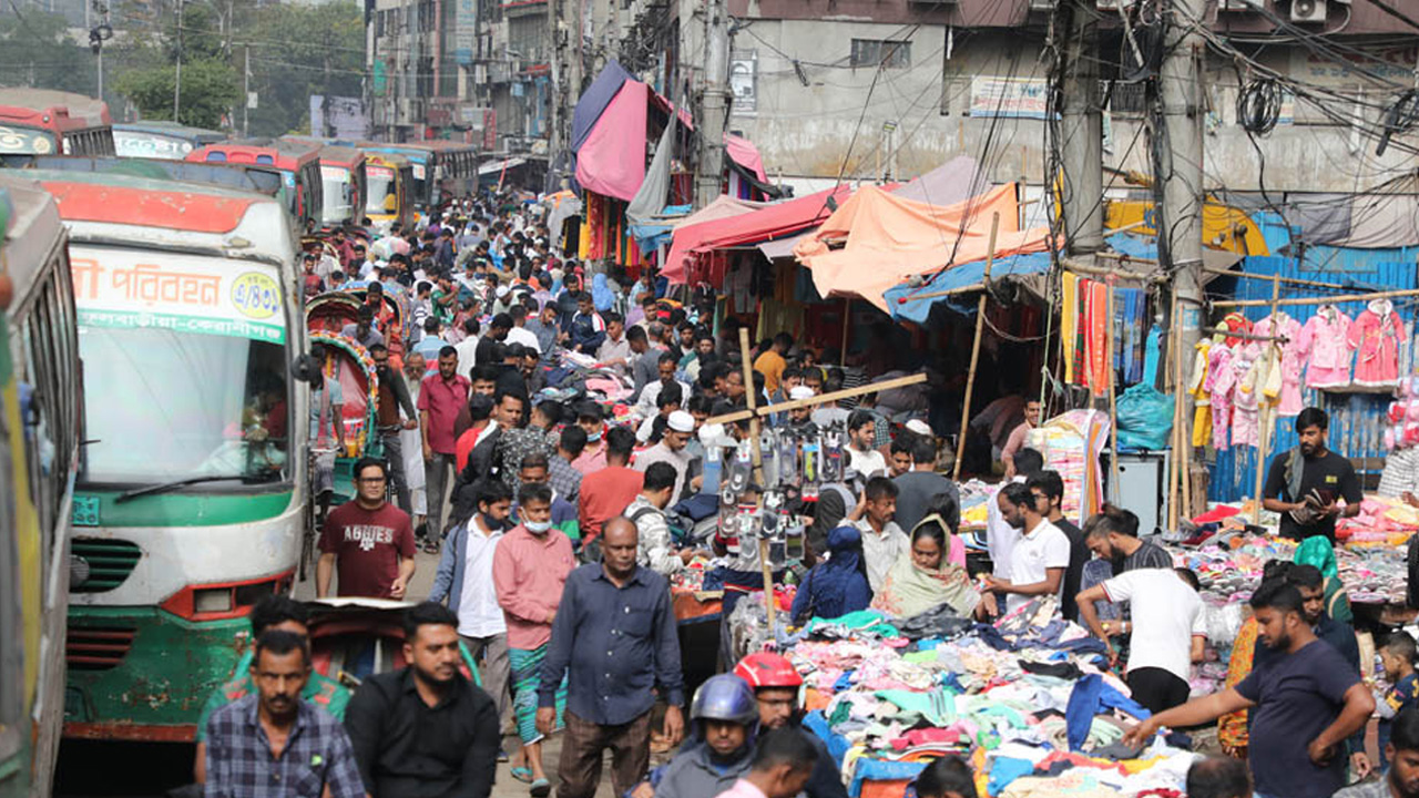 রাজধানীর ফুটপাত-সড়ক দখলমুক্ত করতে ডিএমপির কঠোর নির্দেশনা