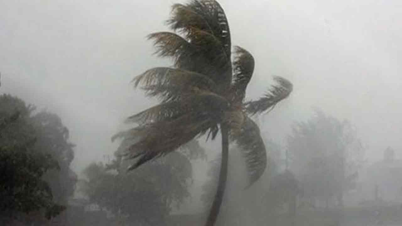 সন্ধ্যার মধ্যে ২ জেলায় ঝড়ের আভাস