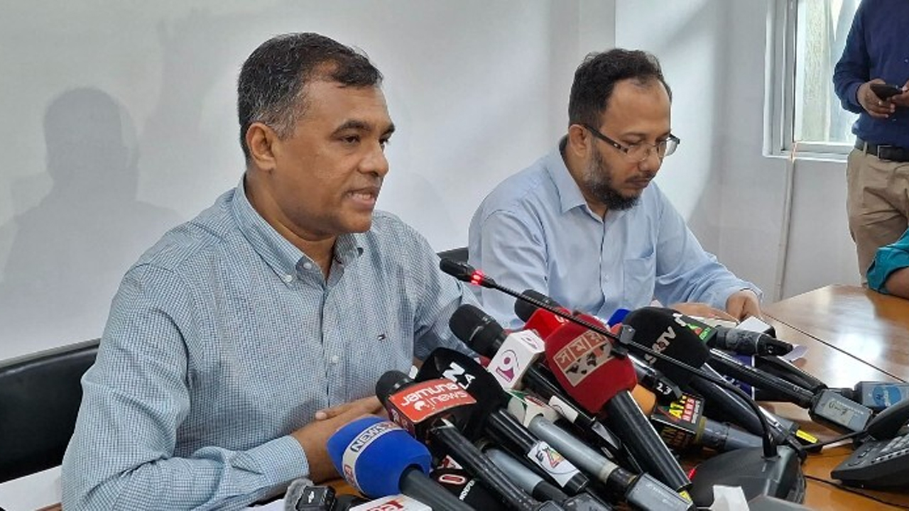 &lsquo;দেশে জ্বালানি মজুত আছে  ১ লাখ ৯৩ হাজার টন&rsquo;