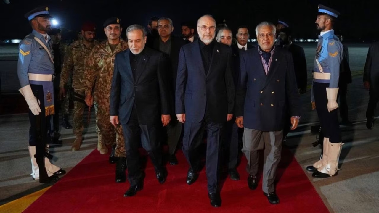 ইসলামাবাদে&nbsp;আলোচনায় অংশ নিচ্ছেন ইরানি প্রতিনিধি দলের ৭১ জন সদস্য