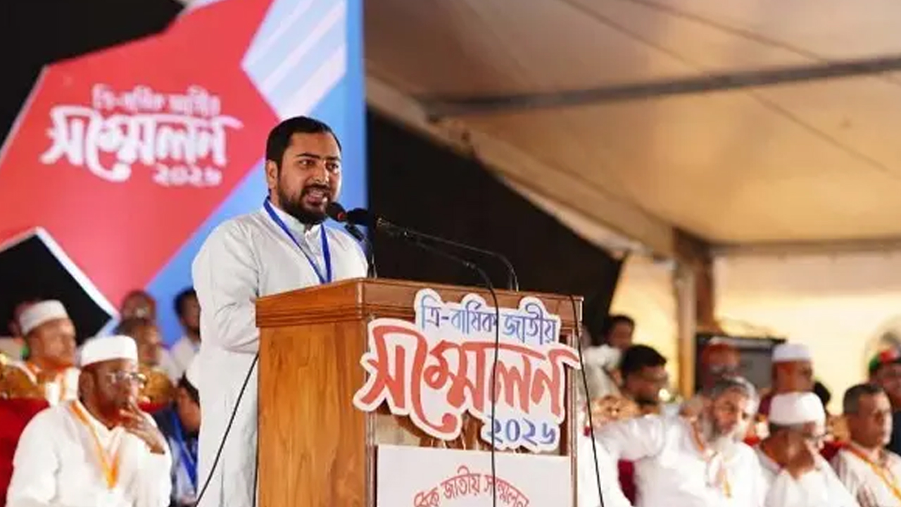 ক্ষমতার স্বাদ পেয়ে বিএনপি জনগণের রক্তের কথা ভুলে গেছে: নাহিদ ইসলাম