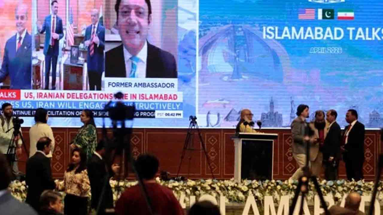 ইসলামাবাদে যুক্তরাষ্ট্র-ইরান বৈঠক: প্রথমদিনের ত্রিপক্ষীয় আলোচনা শেষ