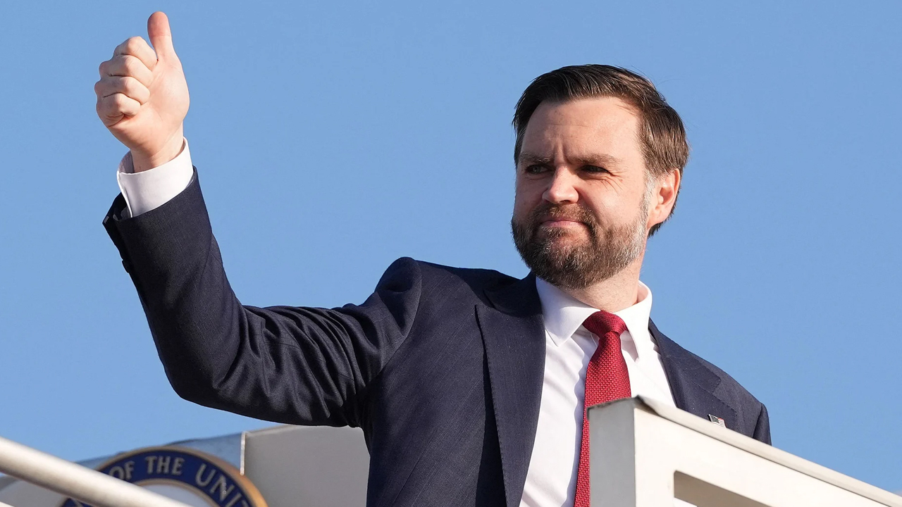 আলোচনা ব্যর্থ হওয়ার পর পাকিস্তান ছাড়লেন জেডি ভ্যান্স