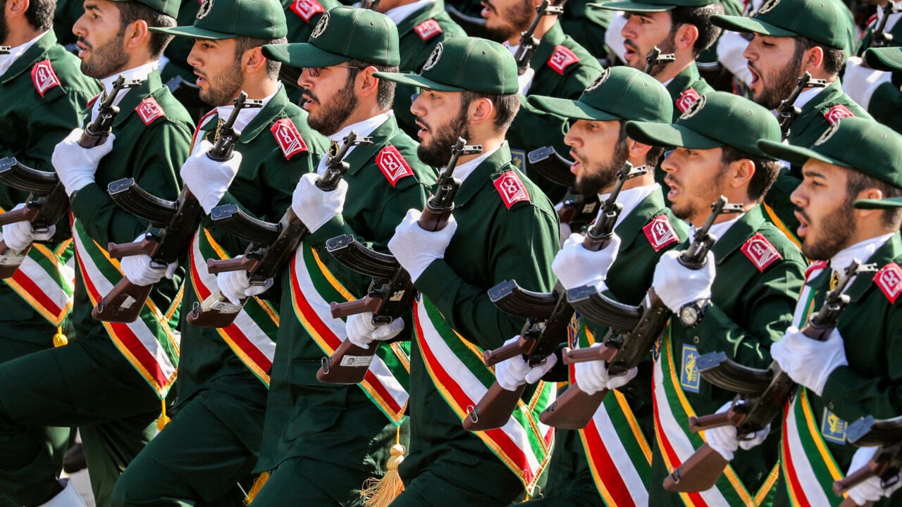 যেকোনো পরিস্থিতির জন্য প্রস্তুত ইরানের বাহিনী