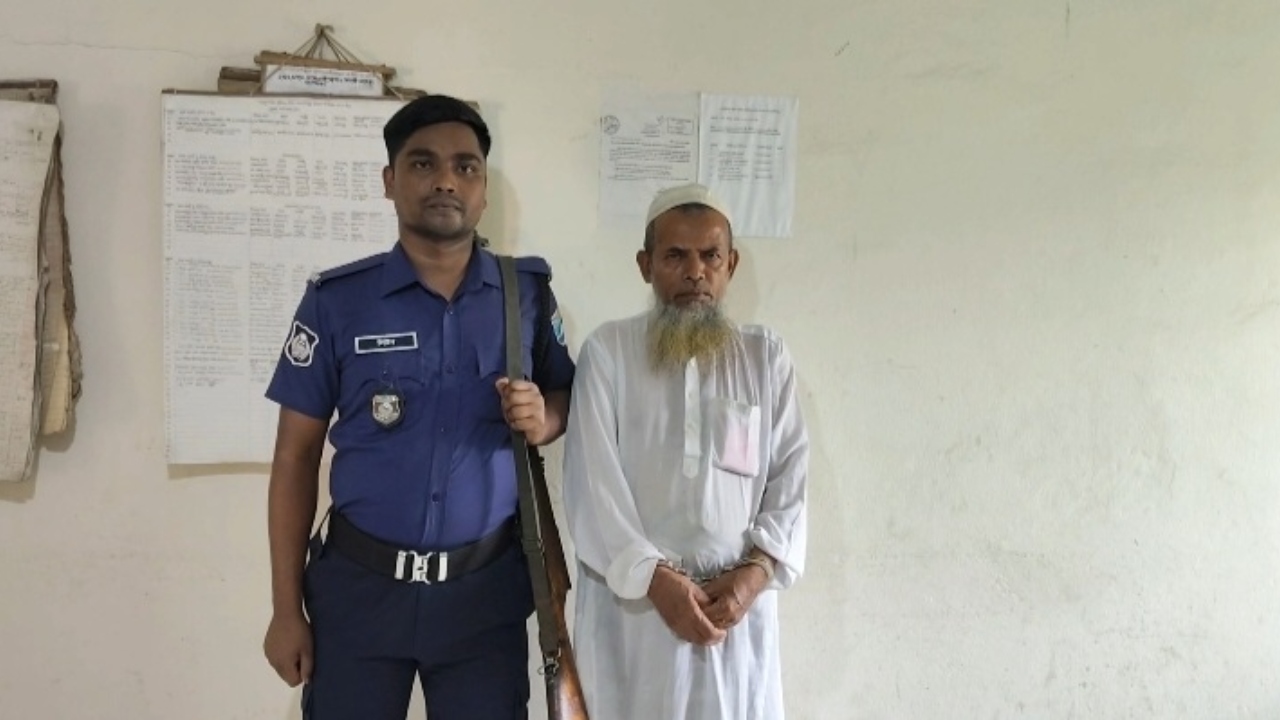 মাদারীপুরে মানবপাচার মামলায় পুত্রবধু-শ্বশুর গ্রেপ্তার