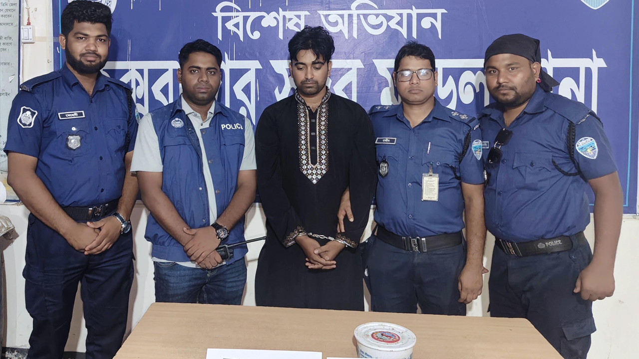 স্ত্রীকে হত্যা করে মরদেহ খণ্ডবিখণ্ড, স্বামী গ্রেপ্তার