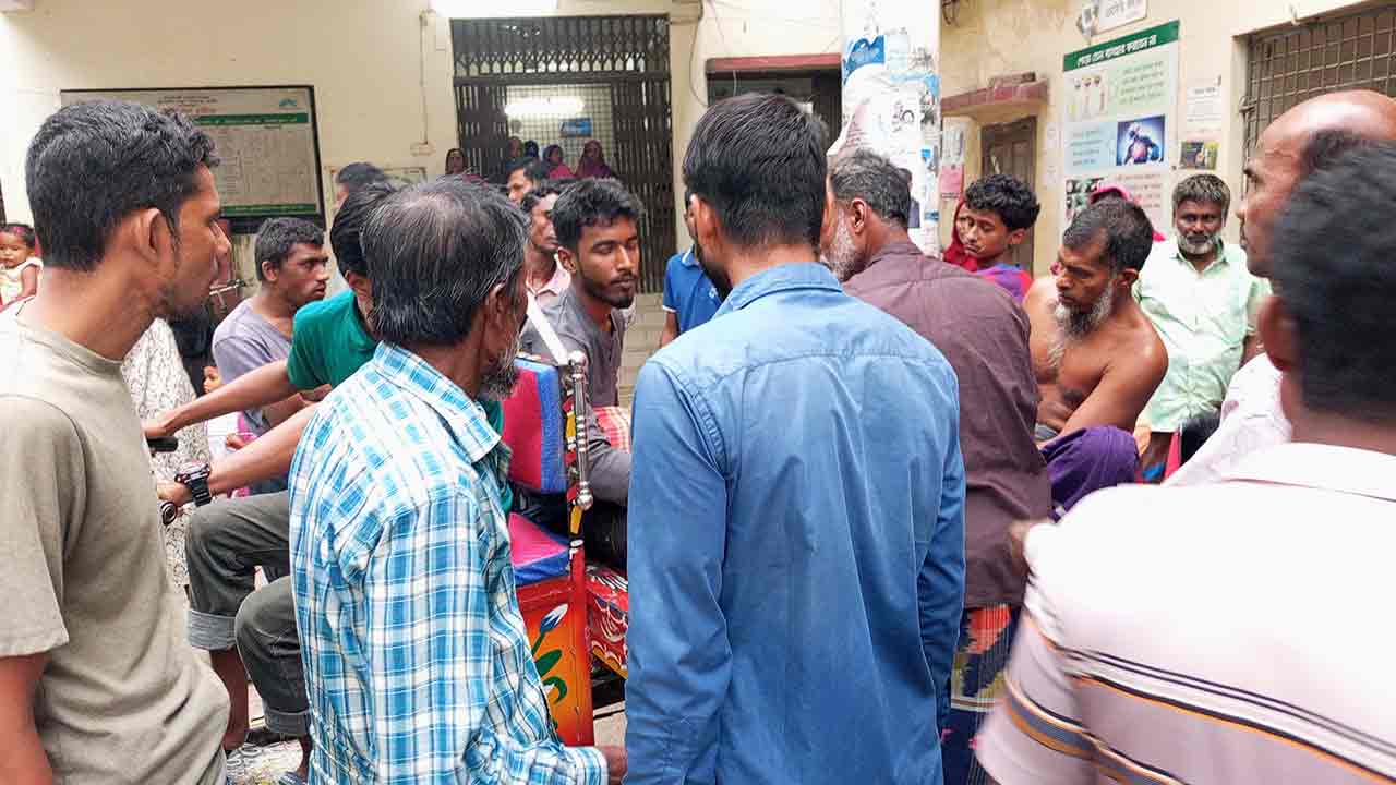 মেহেরপুরে বজ্রপাতে কৃষকের মৃত্যু