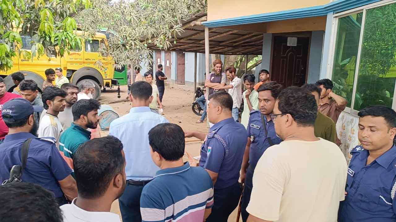 মেহেরপুরে তেল পাম্পে হামলা ও ভাঙচুর&nbsp;