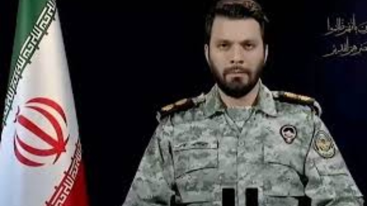 সংঘাত শুরু হলে শত্রুর ওপর &lsquo;চূর্ণবিচূর্ণ আঘাত&rsquo; হানার হুঁশিয়ারি আইআরজিসির