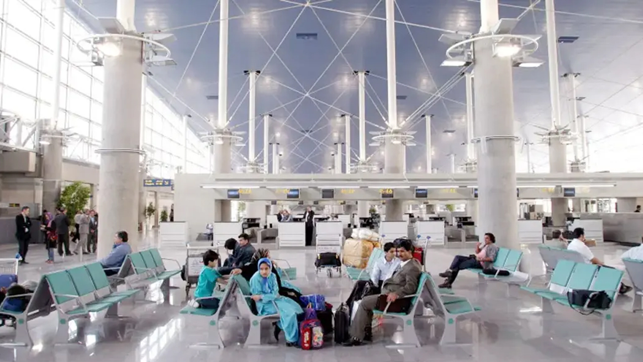 নিজেদের প্রধান আন্তর্জাতিক বিমানবন্দর খুলল ইরান