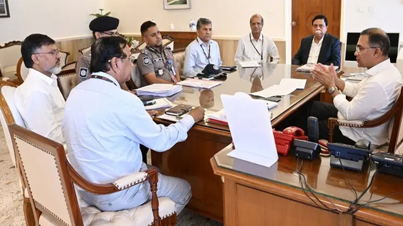 উচ্ছেদ হওয়া হকারদের দ্রুত পুনর্বাসনের নির্দেশ প্রধানমন্ত্রীর