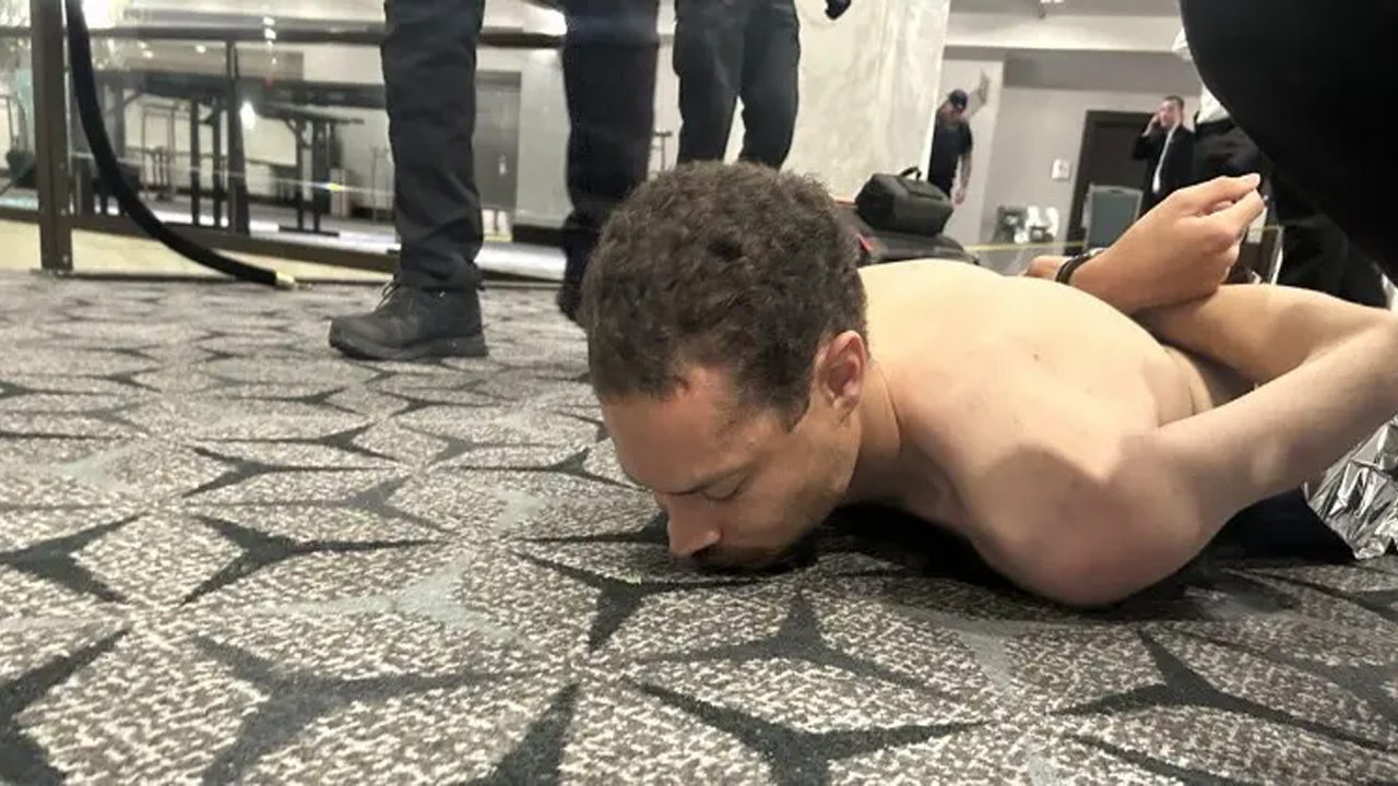 ট্রাম্পের অনুষ্ঠানে হামলার চেষ্টা করা কে এই ব্যক্তি?