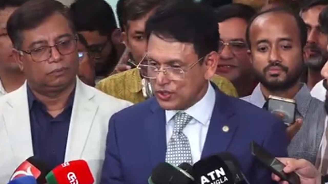 প্রশ্নফাঁসের গুজবে বিভ্রান্ত না হওয়ার আহ্বান শিক্ষামন্ত্রীর