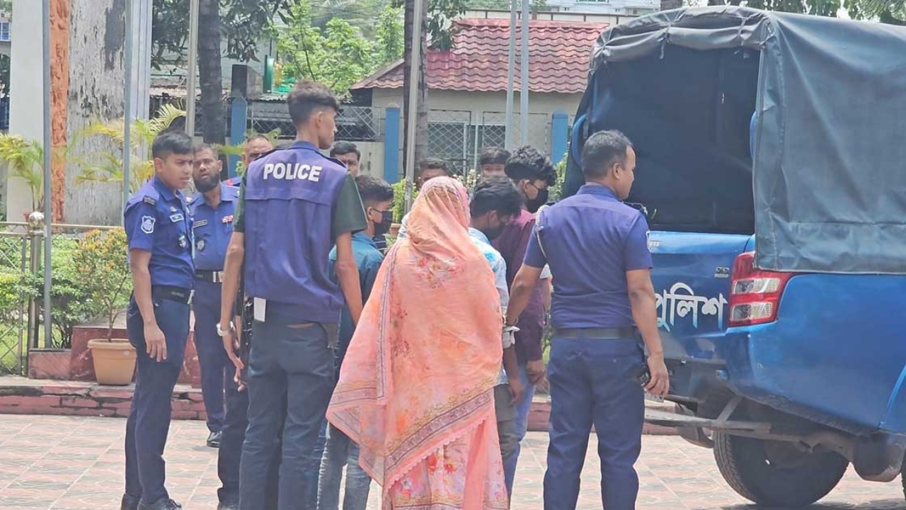 ছবি: সংগৃহীত