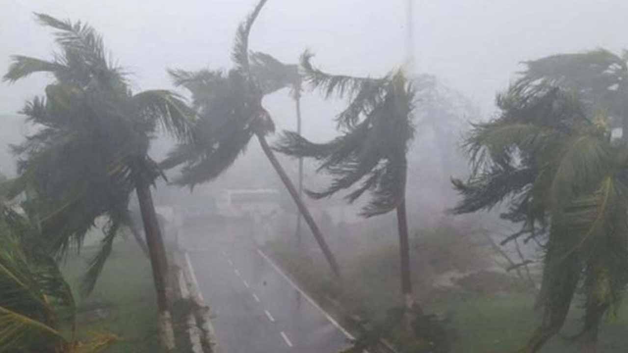 ৬৪ জেলাতেই কালবৈশাখীর তাণ্ডবের শঙ্কা