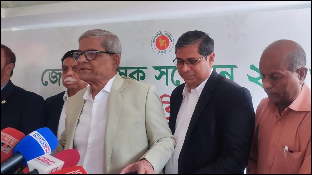 এক বছরের মধ্যে স্থানীয় সরকার নির্বাচন চায় সরকার: মির্জা ফখরুল