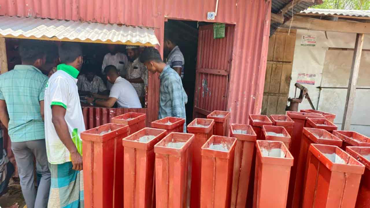 নিষেধাজ্ঞা অমান্য করে বরফ উৎপাদন, অর্ধলাখ টাকা জরিমানা